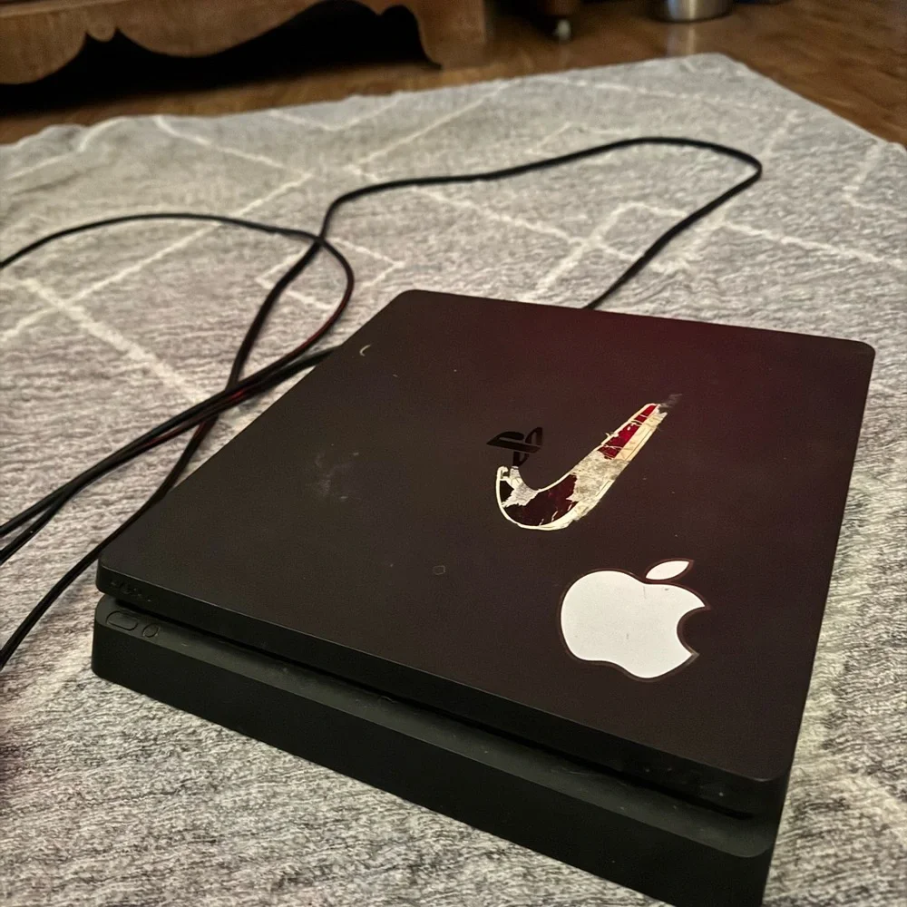 Apple Black Laptop
